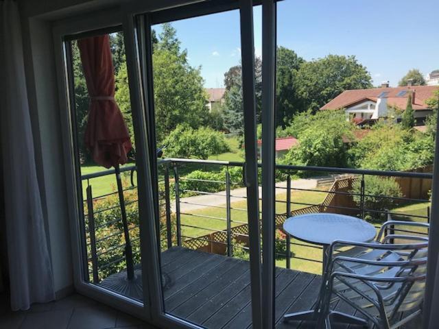 Haus Lorenz, Ferienwohnungen Immenstaad am Bodensee Bagian luar foto