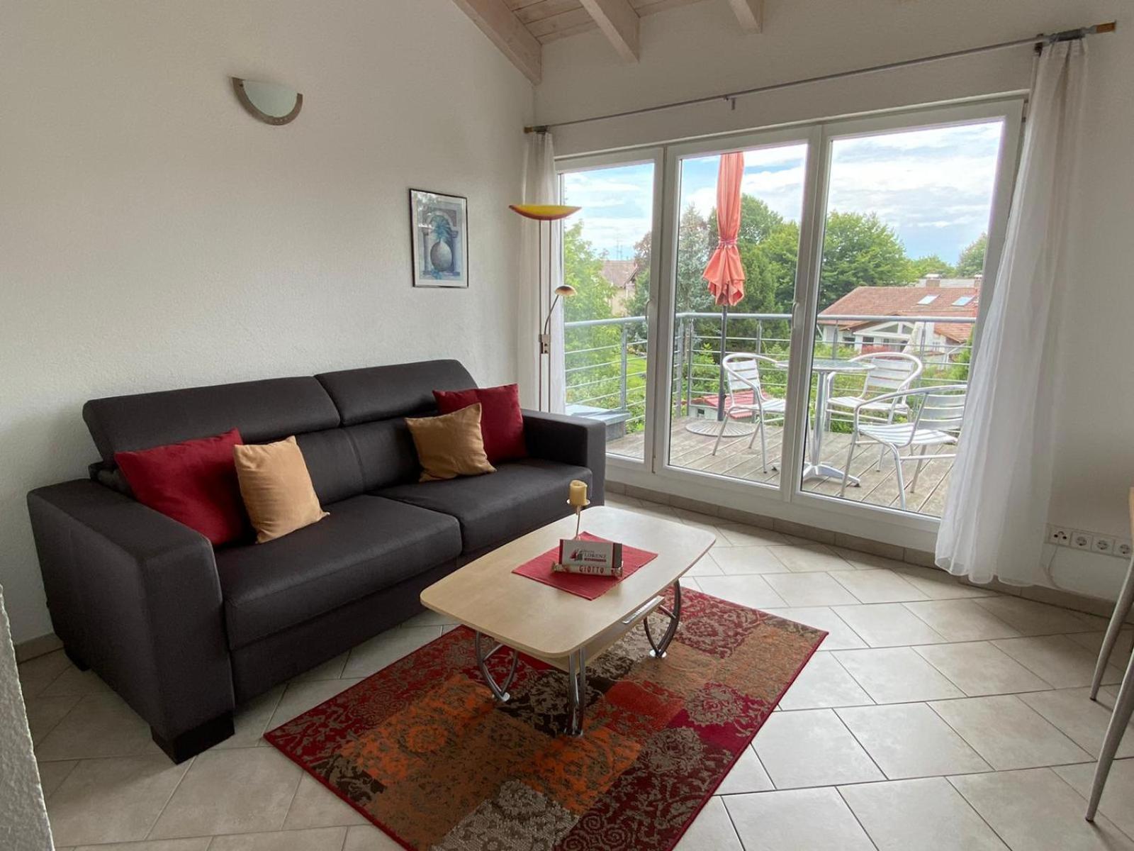 Haus Lorenz, Ferienwohnungen Immenstaad am Bodensee Bagian luar foto